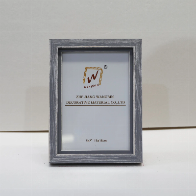 Wholesale Solid Wood 5X7" Photo Frame for Vertical or Horizontal Tabletop Display Wall Mount